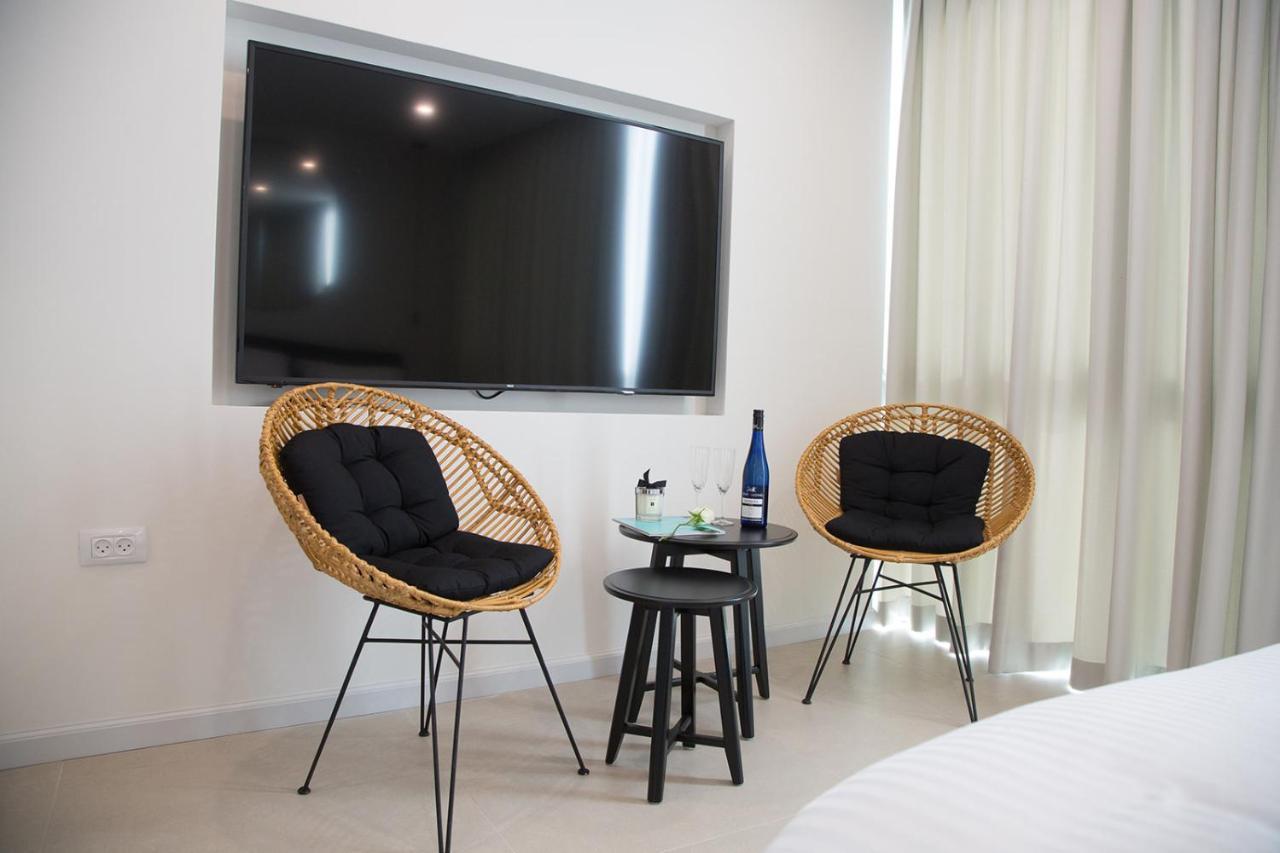 Suite Caesar - Neot Golf Caesarea Eksteriør billede